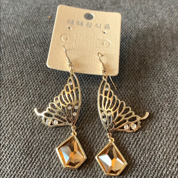 New Butterfly gold crystal earrings - Picture 1 of 3